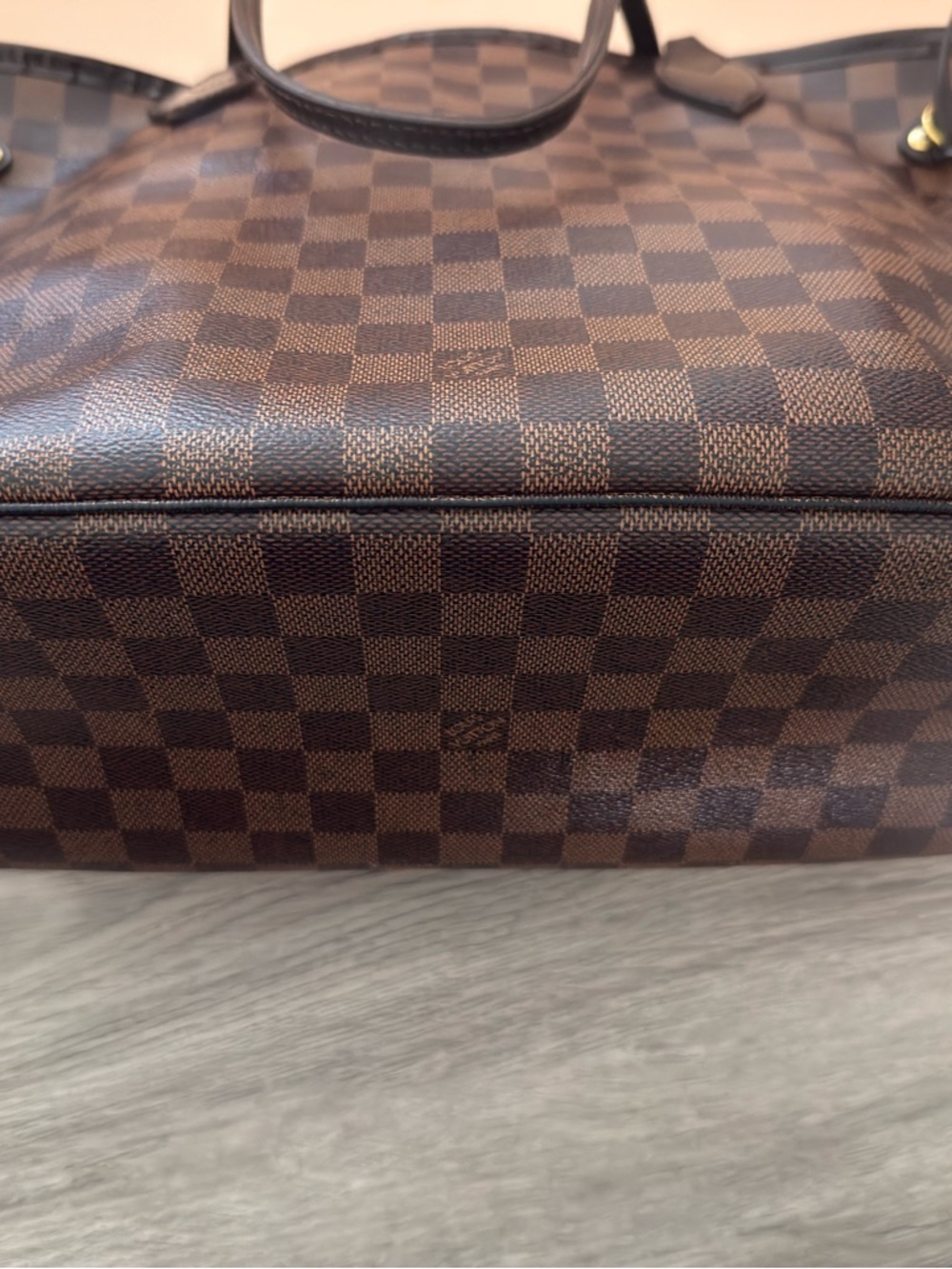 Louis Vuitton Brown Checkered Shoulder Bag MM Neverfull - Picture 9 of 12
